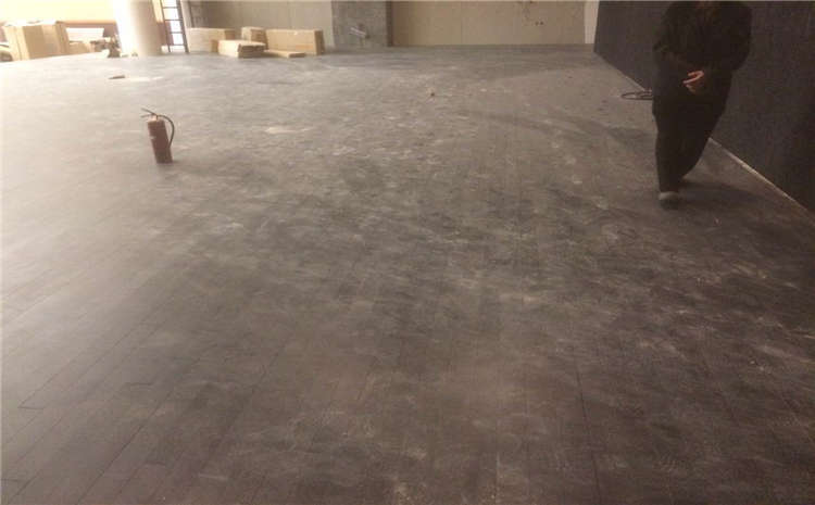 柞木舞臺實木地板單層龍骨結構