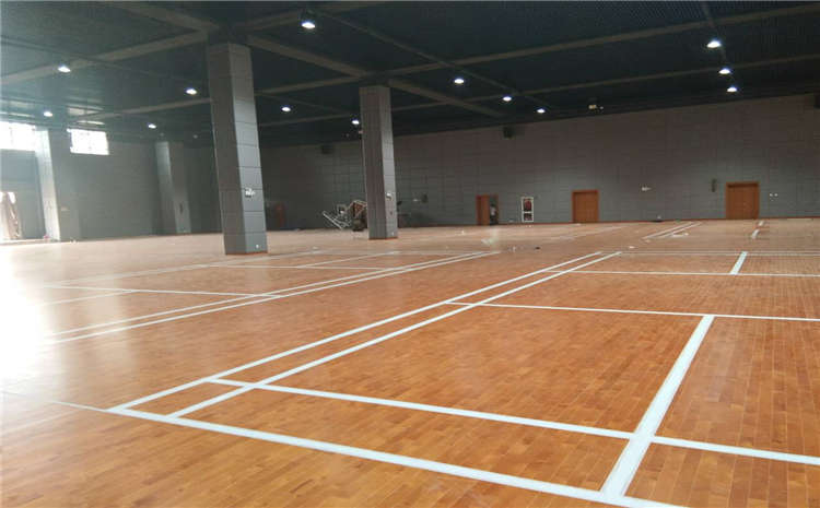 橡膠木舞臺運(yùn)動木地板廠家報(bào)價表