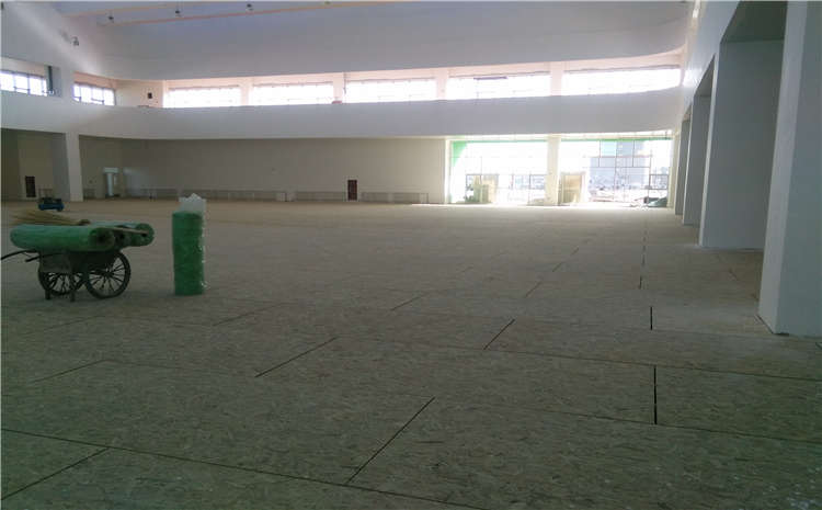 楓樺木木地板籃球場怎么保養?
