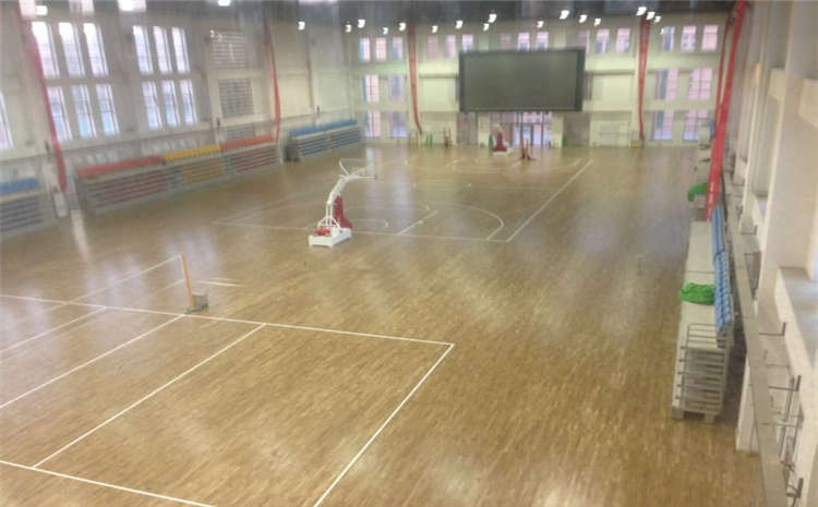 柞木舞臺運動木地板安裝工藝