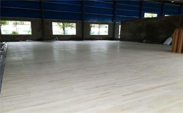 松木木地板籃球館哪個品牌好?