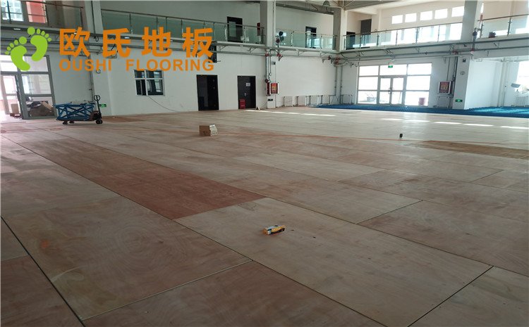 烏魯木齊市烏蘇市南區(qū)第二中學(xué)體育館木地板項目——歐氏實木運動地板