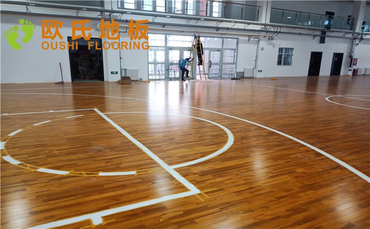 烏魯木齊市烏蘇市南區(qū)第二中學(xué)體育館木地板項目——歐氏實木運動地板
